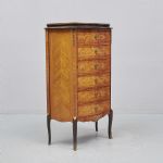 1311 7039 CHEST OF DRAWERS